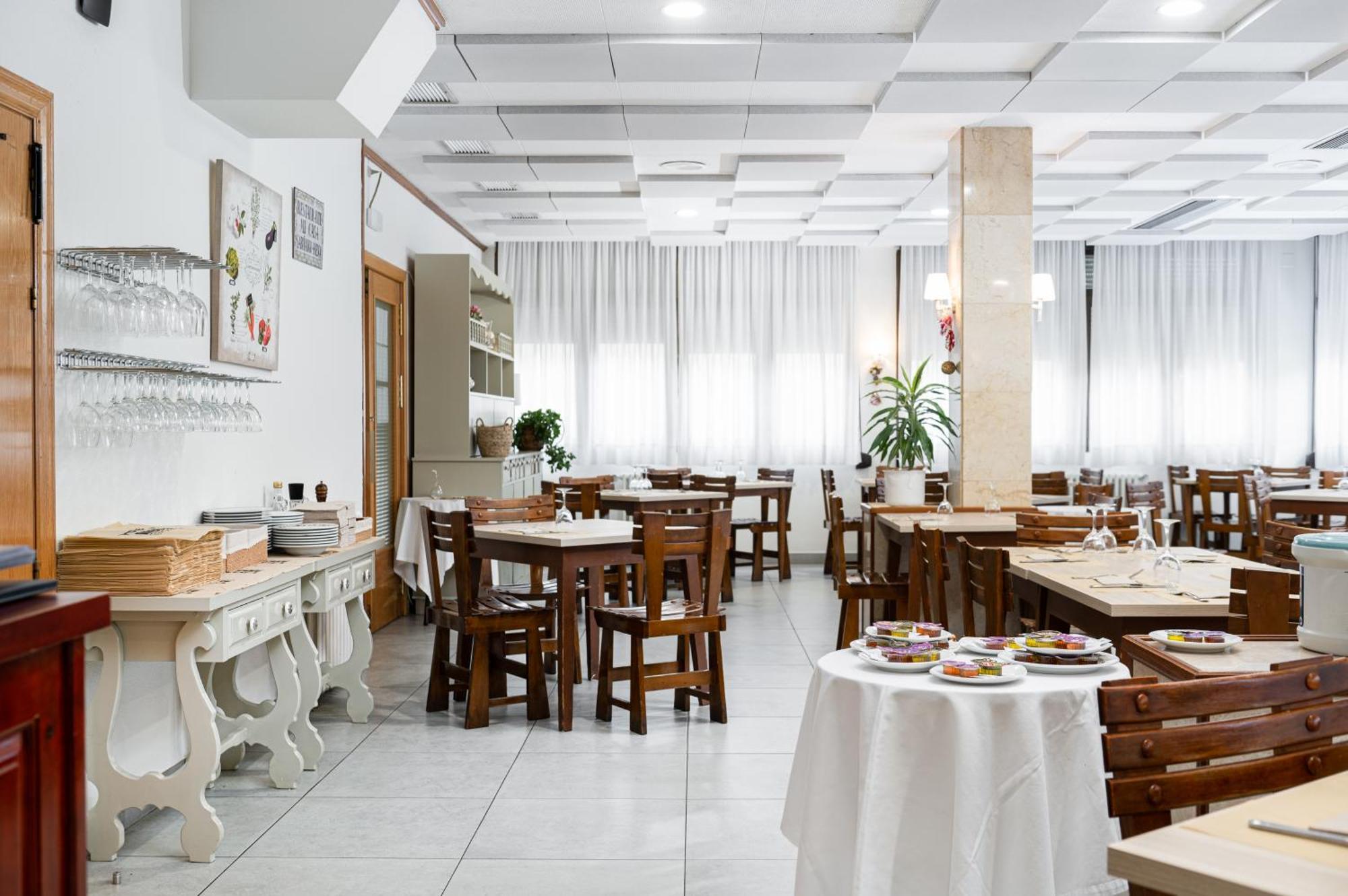 Hotel Mi Casa Сабиньяниго Экстерьер фото